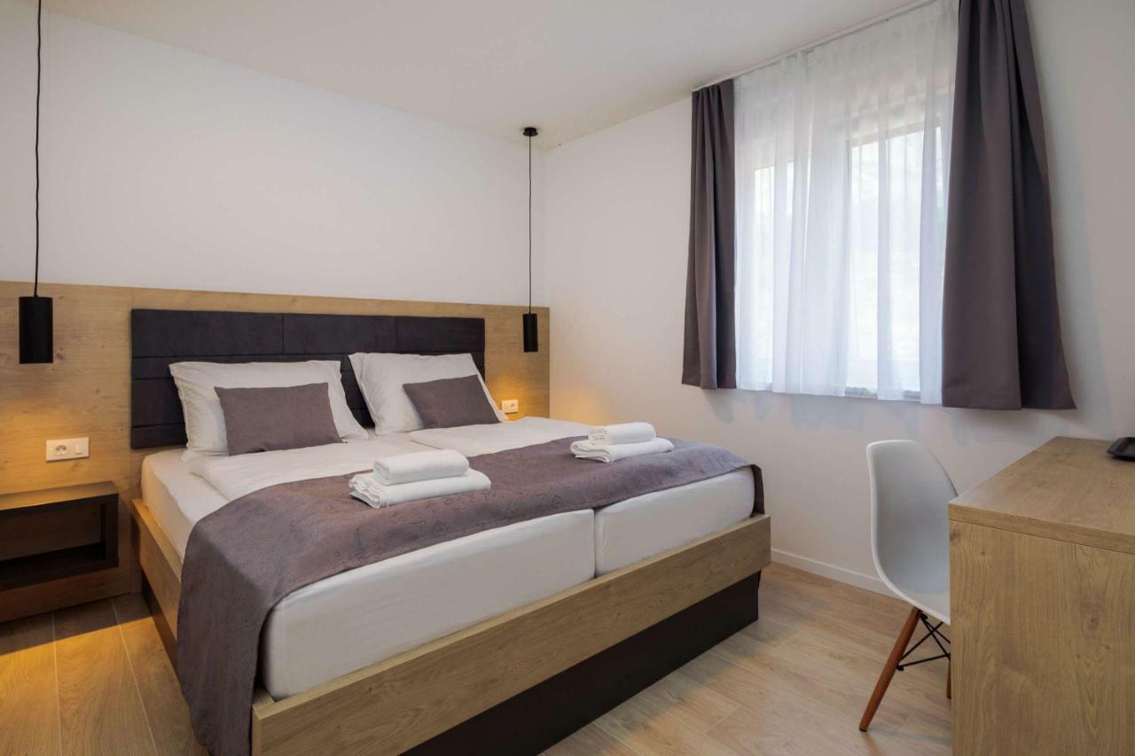 Villa Medak Makarska Exteriör bild